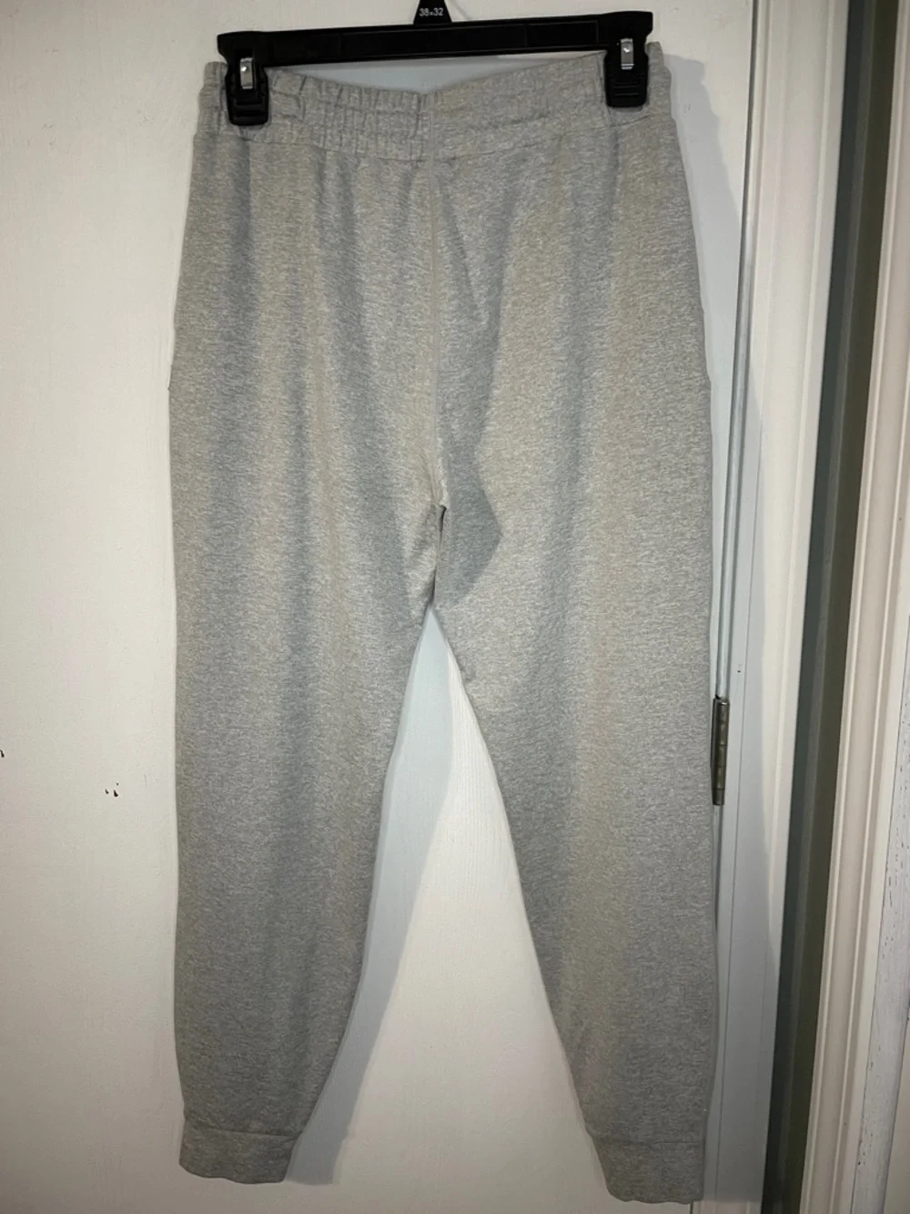 Vuori Women’s Performance Jogger Sweatpants Heathered Gray Size XS (fit to med) - Picture 7 of 9